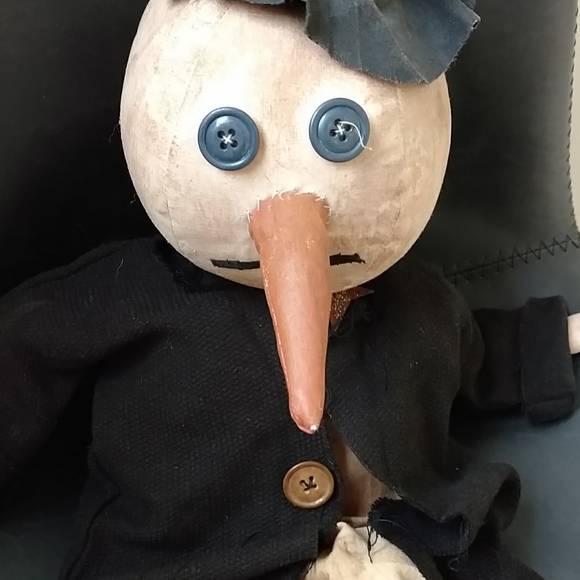 Handmade Vintage Snowman - Picture 2 of 8